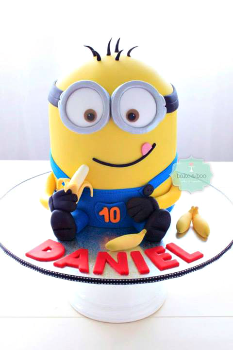 minion-birthday-cake-banana